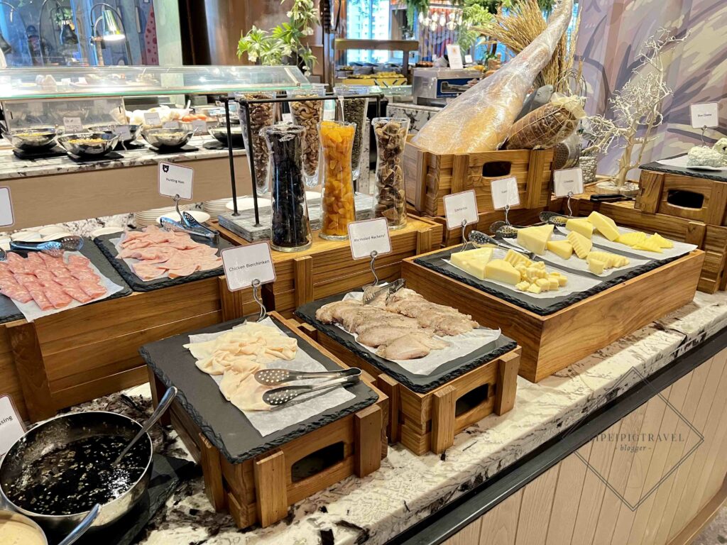 泰國曼谷住宿早餐｜Eastin Grand Hotel Phayathai