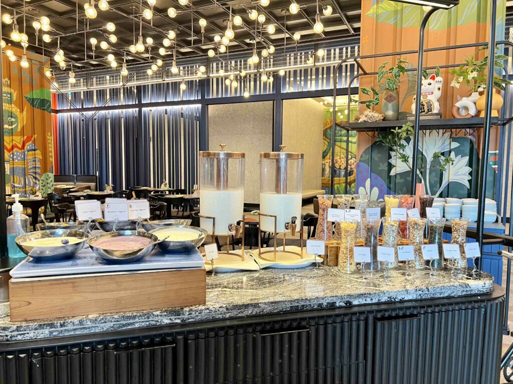 泰國曼谷住宿早餐｜Eastin Grand Hotel Phayathai