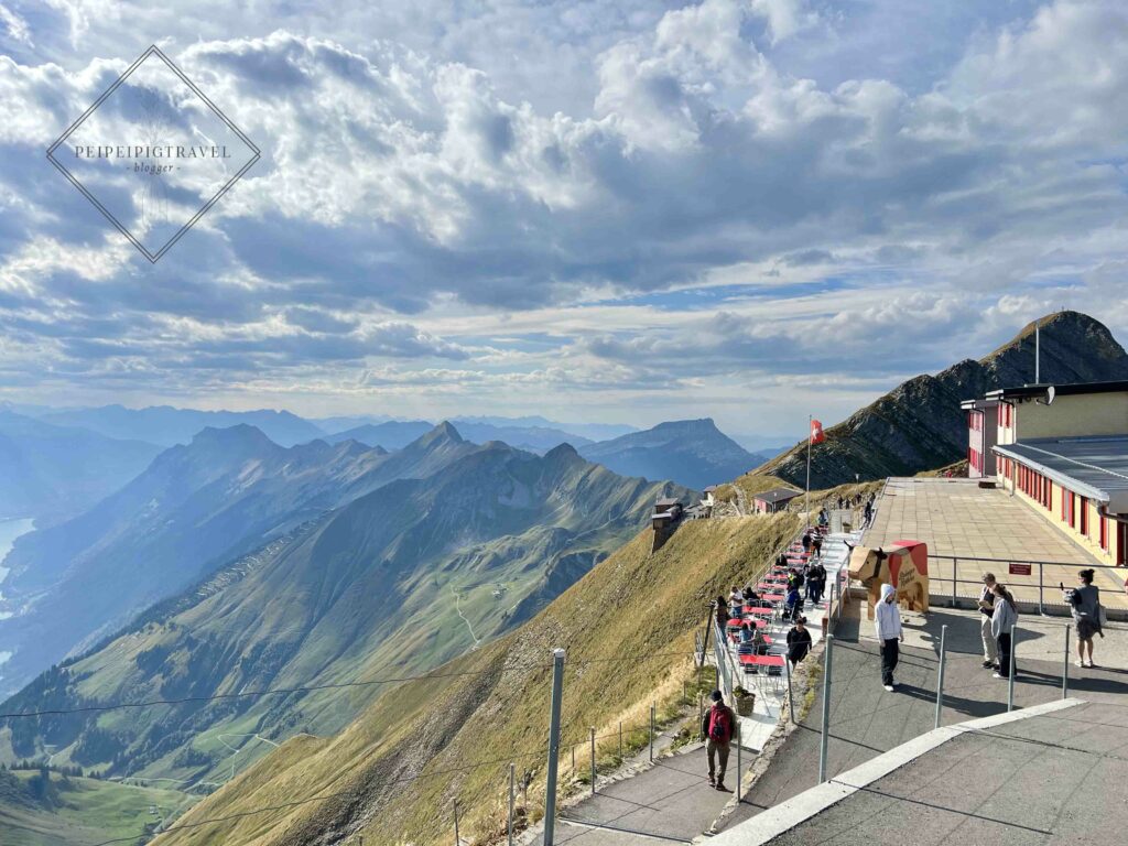 瑞士布里恩茨｜百年蒸汽火車Brienz Rothorn Bahn