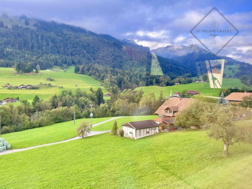 瑞士黃金列車｜最新沙發椅座位GoldenPass Express