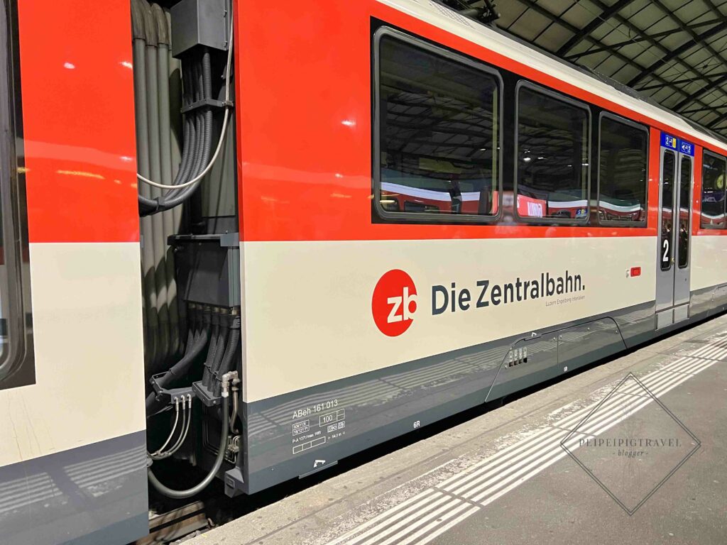 瑞士黃金列車｜Luzern–Interlaken Express