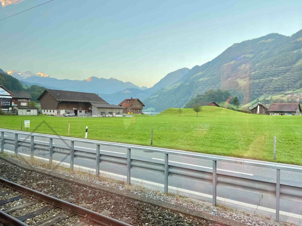 瑞士黃金列車｜Luzern–Interlaken Express